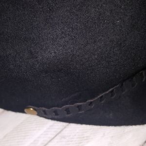 Nine West Black Wool Hat